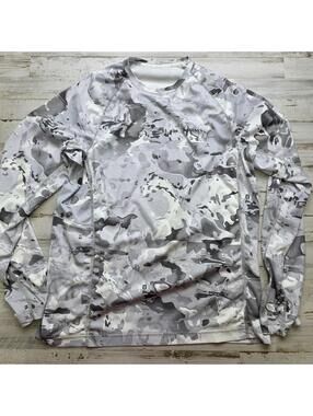 Simms Veil Camo Lightweight Stretch Performance UPF Crewneck SM T-Shirt Fishing